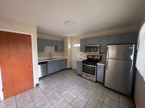 1316 Monroe St in Lake In The Hills, IL - Building Photo - Building Photo