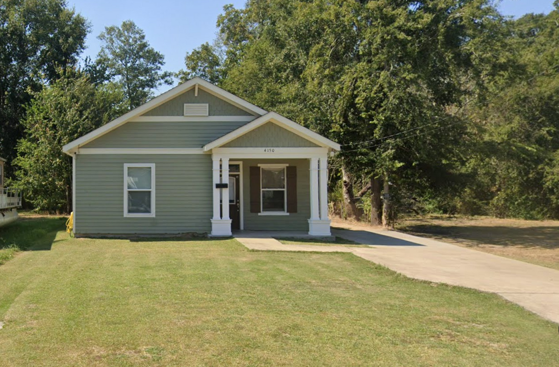 4150 Chaison Ave in Beaumont, TX - Building Photo