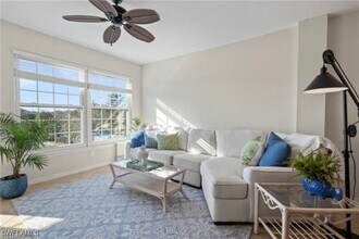 23600 Walden Center Dr in Bonita Springs, FL - Building Photo - Building Photo