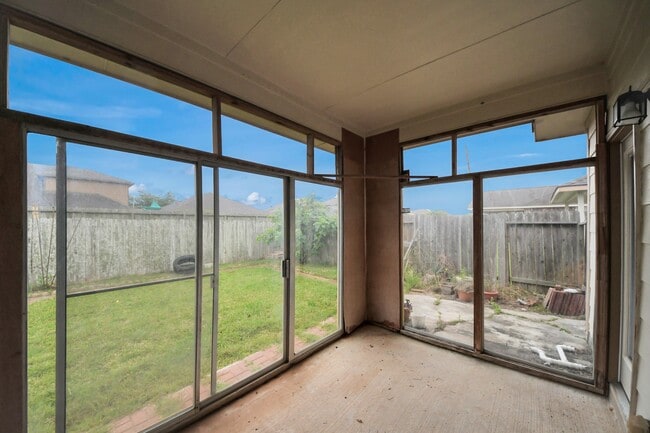 property at 18115 Cimmaron Oak Ln