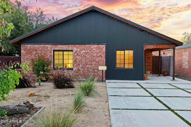 property at 358 E Whitton Ave