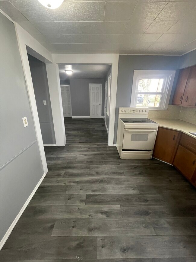 70 Auburn Ave Rentals in Shelby, OH