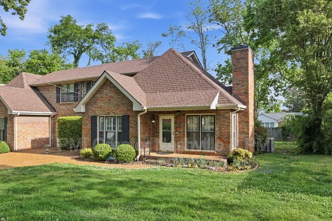 property at 1920 Randolph Pl