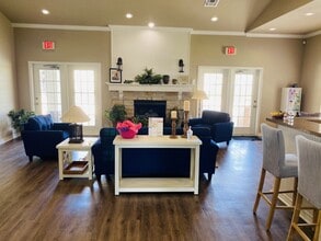 South Pointe Apartments in Corpus Christi, TX - Building Photo - Building Photo