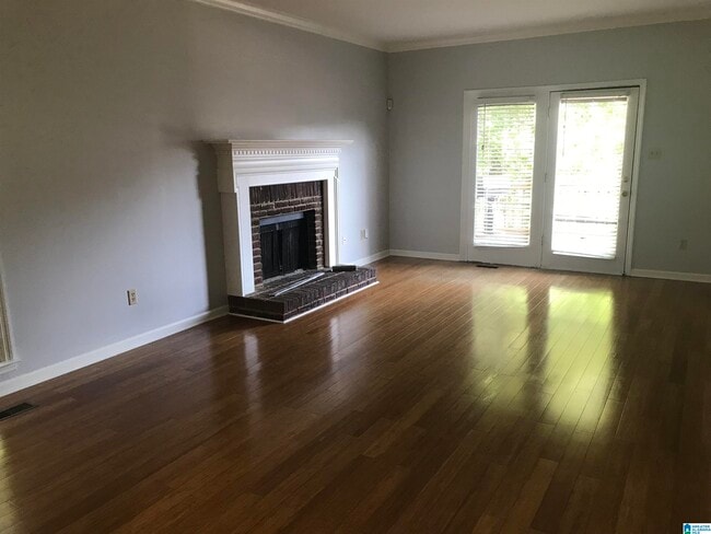 117 Meadow Croft Cir in Meadowbrook, AL - Foto de edificio - Building Photo