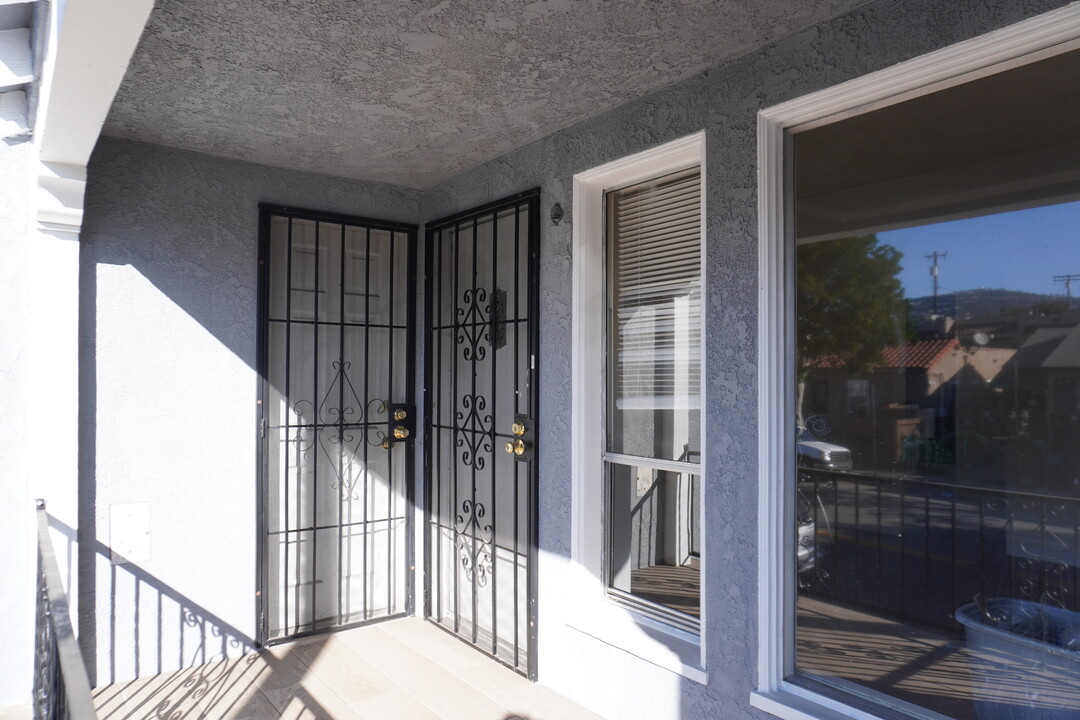 1418 S Gaffey St in San Pedro, CA - Building Photo