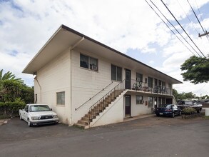 94-047 Haakoa Pl in Waipahu, HI - Building Photo - Building Photo