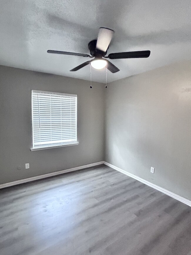 Rio Vista in Fort Worth, TX - Building Photo - Building Photo