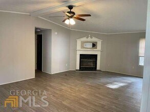 16 Twin Branch Rd in Buford, GA - Building Photo - Building Photo
