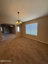 732 Desert Sage Dr in Horizon City, TX - Building Photo - Building Photo