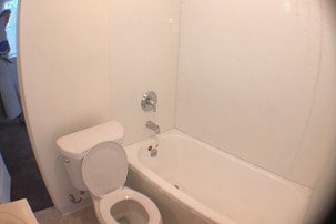 10741 Westminster Ave in Los Angeles, CA - Foto de edificio - Building Photo