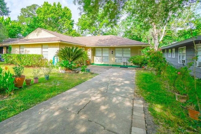 property at 10302 Woodwind Dr
