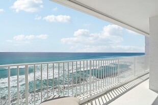 3580 S Ocean Blvd in South Palm Beach, FL - Building Photo