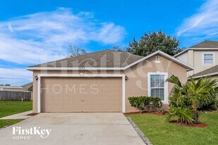 6671 Gentle Oaks Dr N in Jacksonville, FL - Building Photo