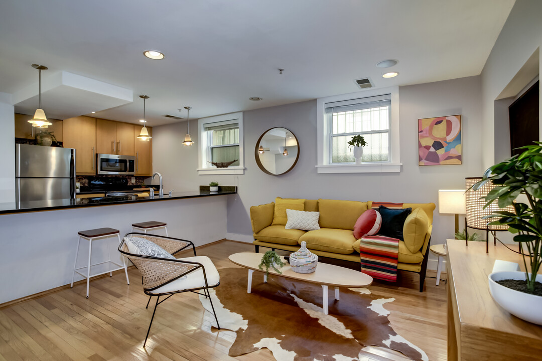 2600 Sherman Ave NW, Unit B4 in Washington, DC - Building Photo