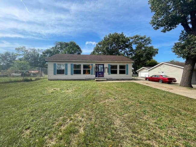 property at 3636 Kansas St