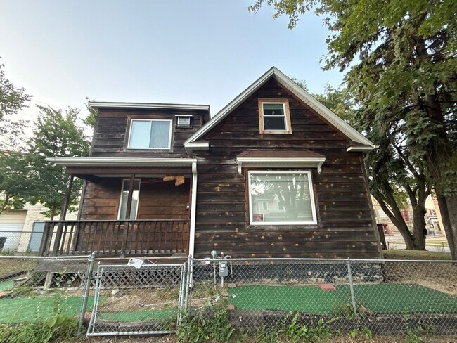 property at 869 Beech St