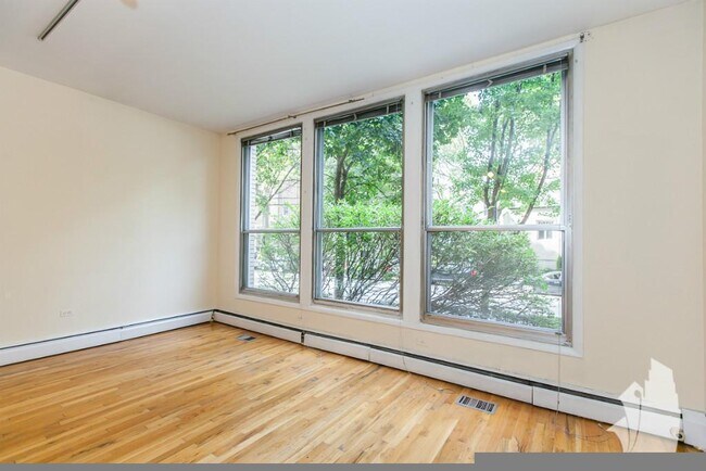 1424 N Dearborn St, Unit 1BD in Chicago, IL - Building Photo - Building Photo