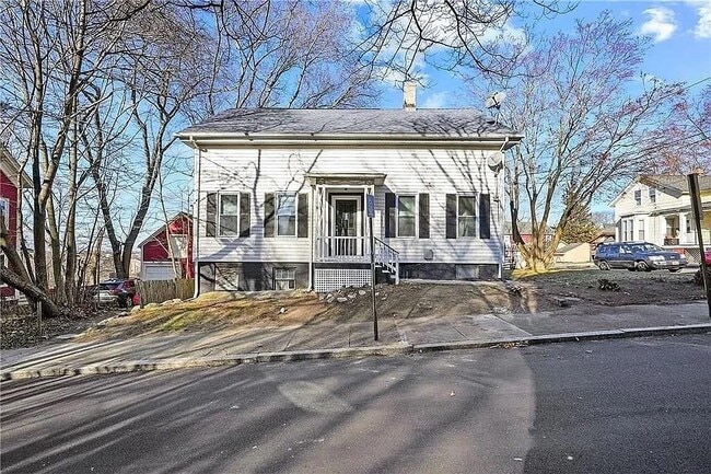 property at 40 Jenkins St