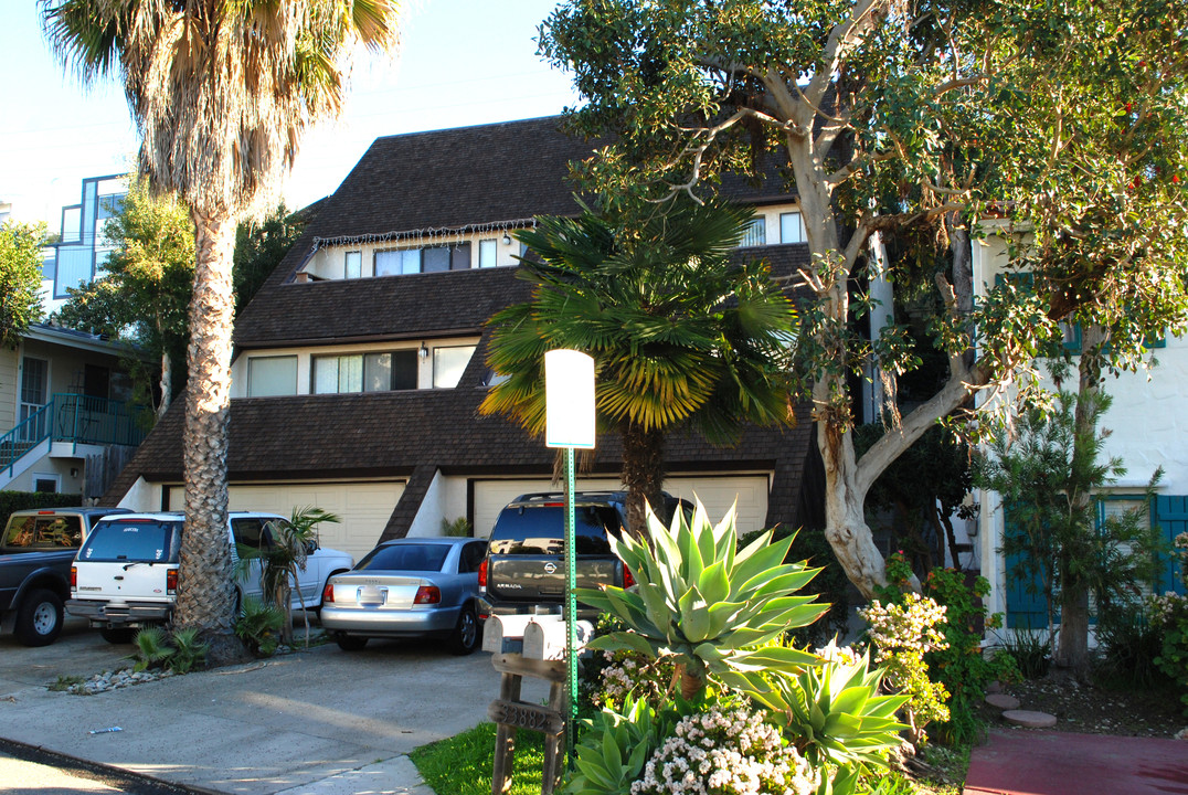 33882 Orilla Rd in Dana Point, CA - Building Photo