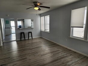 105 N Richards Ave in Ventnor City, NJ - Building Photo - Building Photo