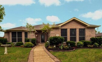 1234 Iowa Rd in Murphy, TX - Building Photo