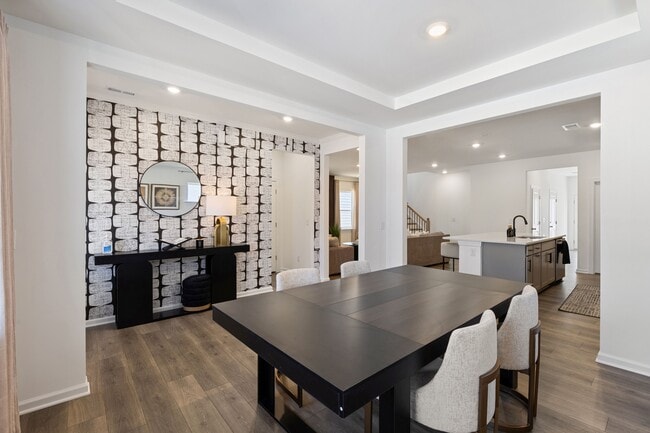 1204 Hardin Hill Lane in Knightdale, NC - Foto de edificio - Building Photo