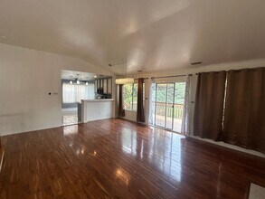 757 N Temescal St in Corona, CA - Building Photo - Building Photo