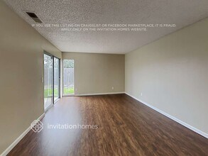 5821 Longs Peak Pl in Sacramento, CA - Building Photo - Building Photo