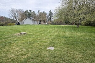 109 Watzel Ln, Unit C5 in Hendersonville, NC - Building Photo