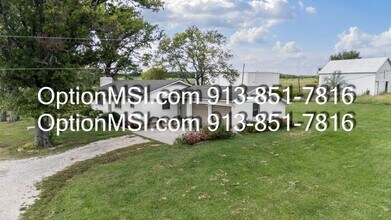 188 N 1600 Rd in Lecompton, KS - Building Photo - Building Photo