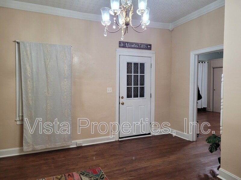 1121 Elm St in West Point, KY - Building Photo