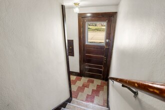 W. W 11th Ave, Unit 954 W. 11th Ave in Oshkosh, WI - Building Photo - Building Photo