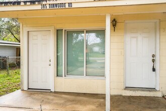 385 Dunwoodie Rd in Orange Park, FL - Building Photo - Building Photo