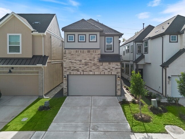 property at 447 Pk Hl Ct