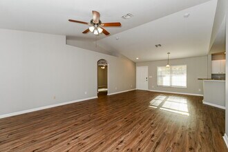 1913 Wanda Ave N in Lehigh Acres, FL - Building Photo - Building Photo