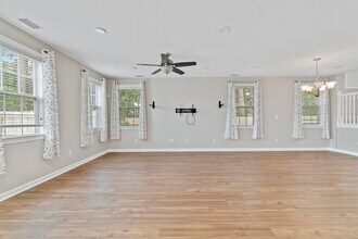 4229 Kenton Ln in Virginia Beach, VA - Building Photo - Building Photo