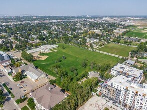 11009 109A Ave NW in Edmonton, AB - Building Photo - Building Photo