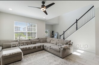 13748 Werrington Dr in Winter Garden, FL - Building Photo - Building Photo