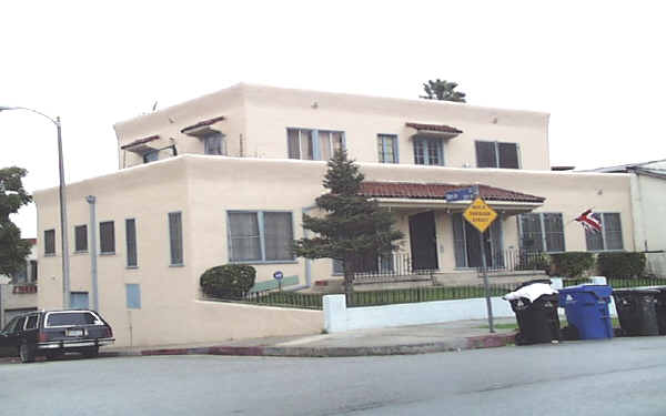 3000-3004 Bellevue Ave in Los Angeles, CA - Foto de edificio - Building Photo