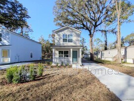 7954 Harding Ave in Jacksonville, FL - Building Photo