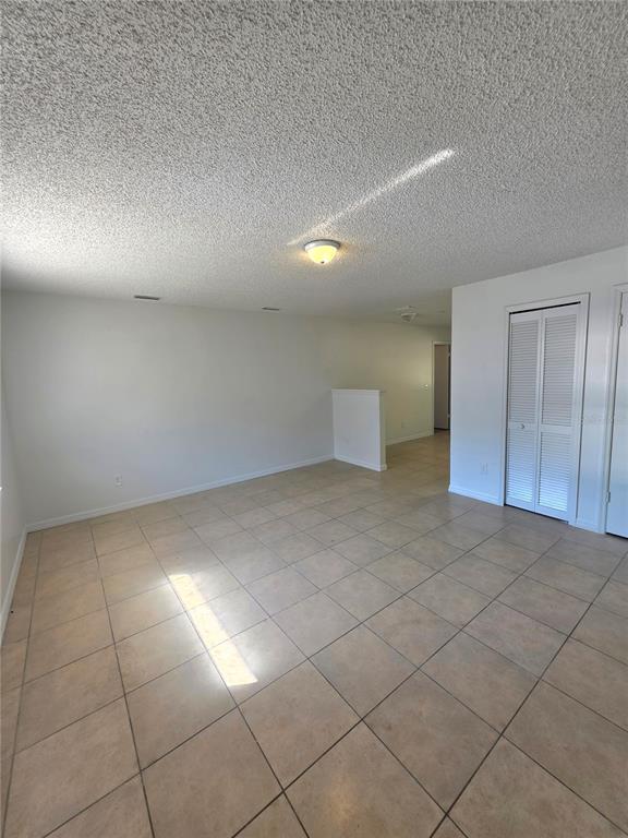 2065 NE 59th St in Ocala, FL - Building Photo - Building Photo