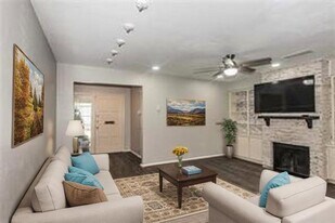 3788 Vitruvian Way in Addison, TX - Building Photo