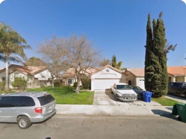 property at 1702 San Ramon Ln