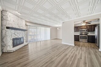 15700 86th Ave in Orland Park, IL - Building Photo - Building Photo