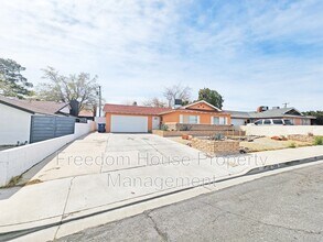 5409 Mountain View Dr in Las Vegas, NV - Building Photo - Building Photo