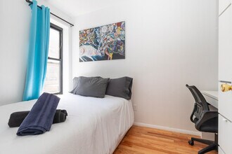 306-318 East 96th Street-SI ID1032044P, Unit SI ID1032044P in New York, NY - Foto de edificio - Building Photo