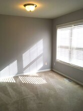 4014 Inverness Rd in Champaign, IL - Foto de edificio - Building Photo