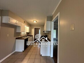 3645 Twinmont St in Memphis, TN - Building Photo - Building Photo