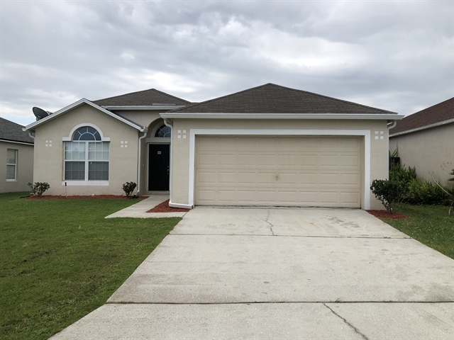 1367 Oden Ct in Middleburg, FL - Building Photo